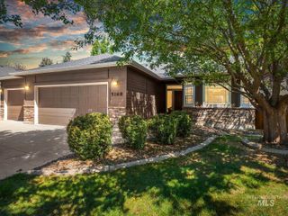 5168 N Dove Ridge Pl, Meridian, ID 83646