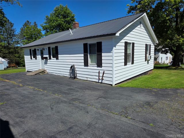 12 Winthrop Avenue, Liberty, NY 12754