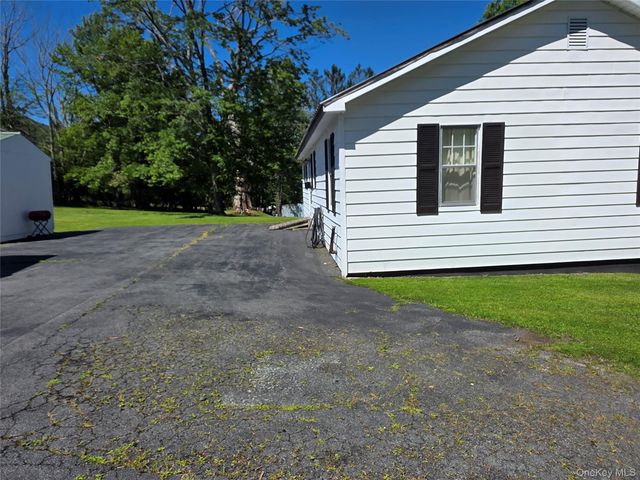 12 Winthrop Avenue, Liberty, NY 12754