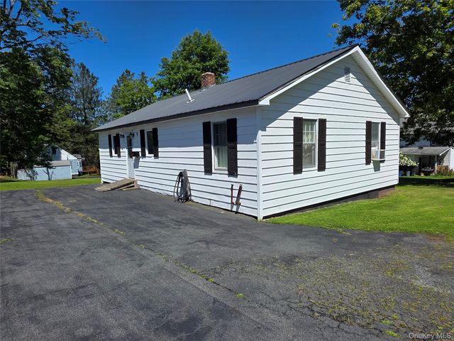 12 Winthrop Avenue, Liberty, NY 12754