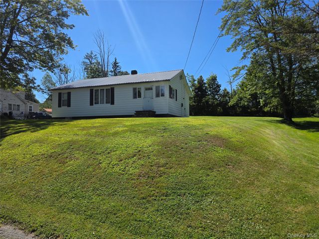 12 Winthrop Avenue, Liberty, NY 12754