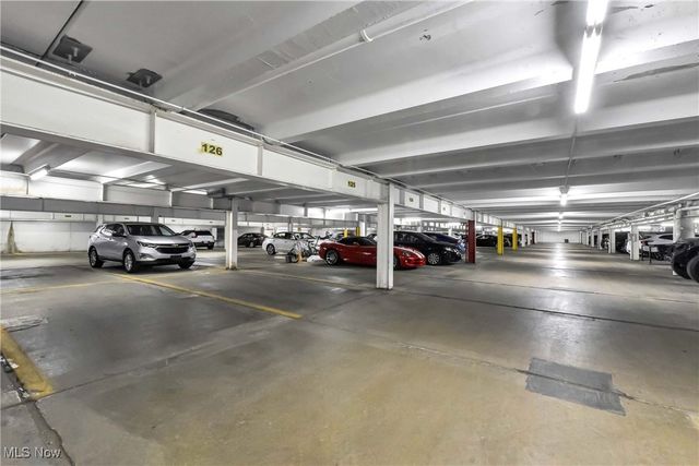 12900 Lake Avenue 828, Lakewood, OH 44107