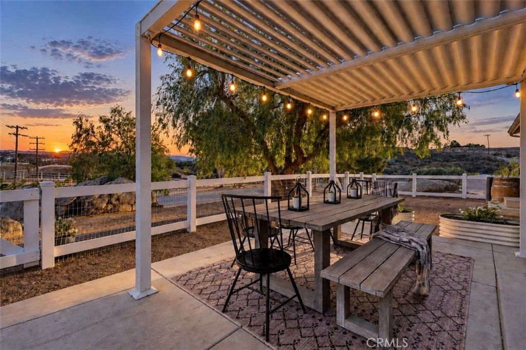 37098 Yuma, Temecula, CA 92592 — photo 2