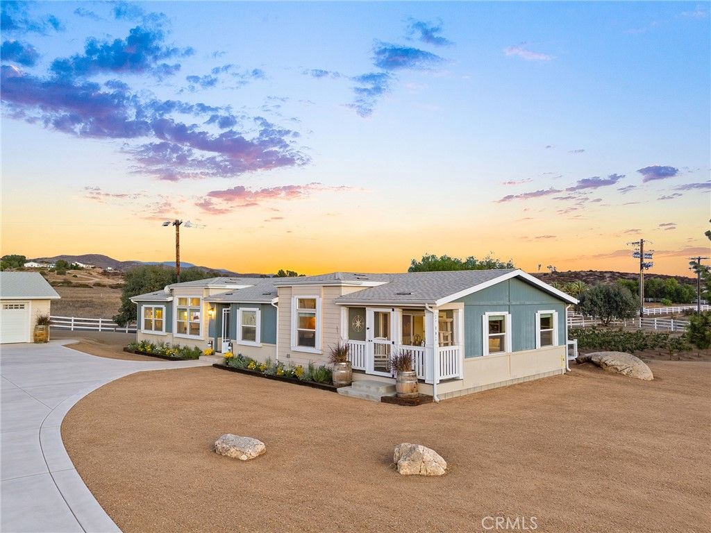 37098 Yuma, Temecula, CA 92592 — photo 4