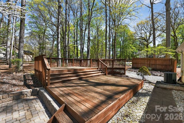 100 Steuben Drive, Huntersville, NC 28078