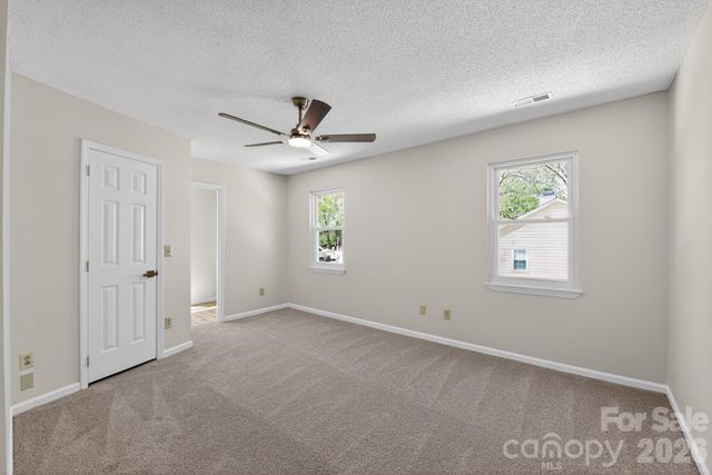 100 Steuben Drive, Huntersville, NC 28078