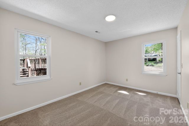 100 Steuben Drive, Huntersville, NC 28078