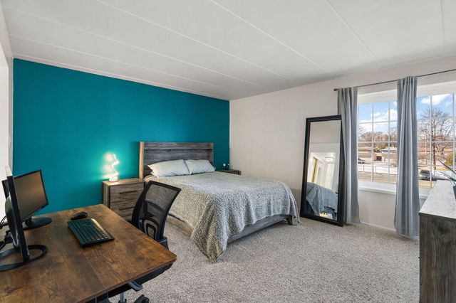 8750 Harrison Avenue 202, Munster, IN 46321