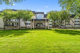 8750 Harrison Avenue 202, Munster, IN 46321