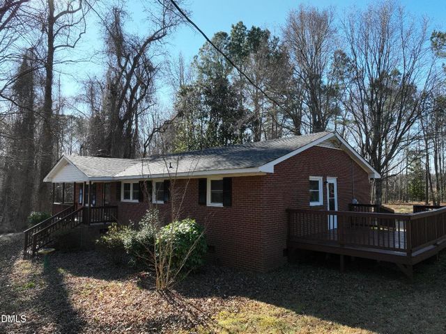 1412 Chamblee Road, Zebulon, NC 27597