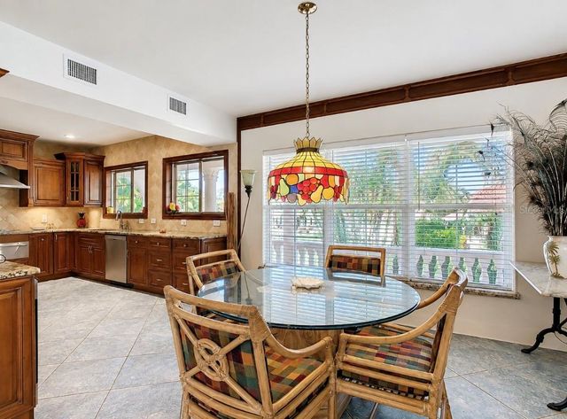 4929 N RIVER SHORE DRIVE A, Tampa, FL 33603