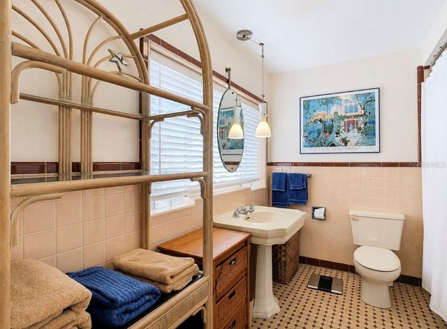 4929 N RIVER SHORE DRIVE A, Tampa, FL 33603
