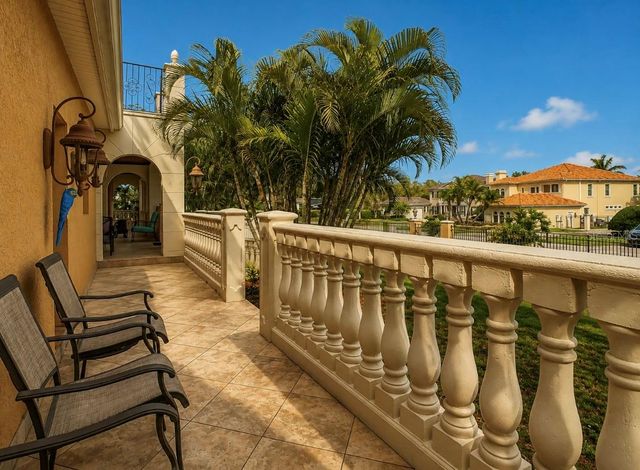 4929 N RIVER SHORE DRIVE A, Tampa, FL 33603