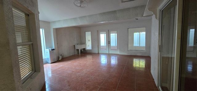 1810 GREYSTONE HEIGHTS DRIVE, Valrico, FL 33594