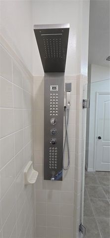 1810 GREYSTONE HEIGHTS DRIVE, Valrico, FL 33594