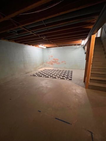 4224 Tiffany Avenue, Portage City, MI 49002