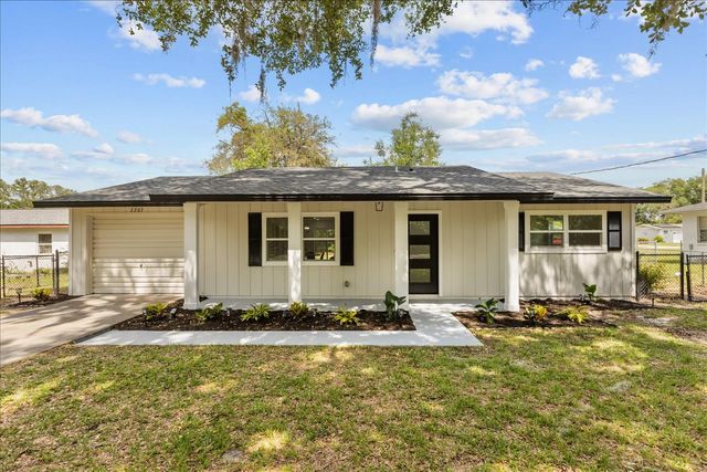 2203 ORANGE STREET, Deland, FL 32724