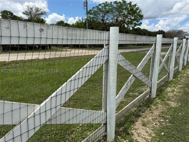 22275 SW 256th St, Homestead, FL 33031