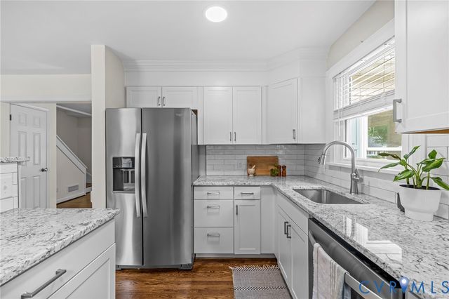 1215 Santa Anna Rd, Henrico, VA 23229
