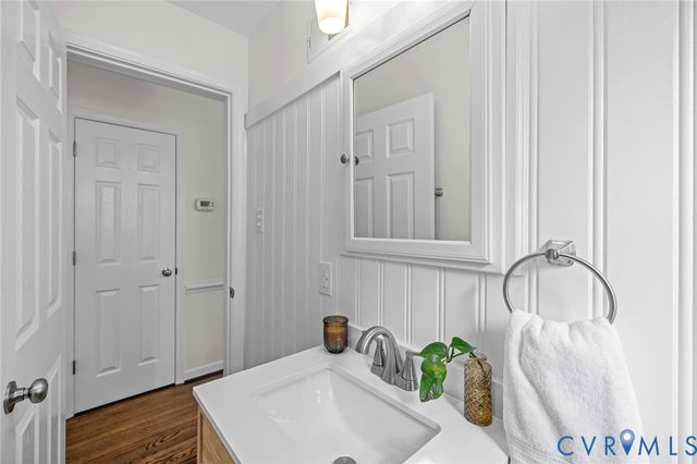 1215 Santa Anna Rd, Henrico, VA 23229