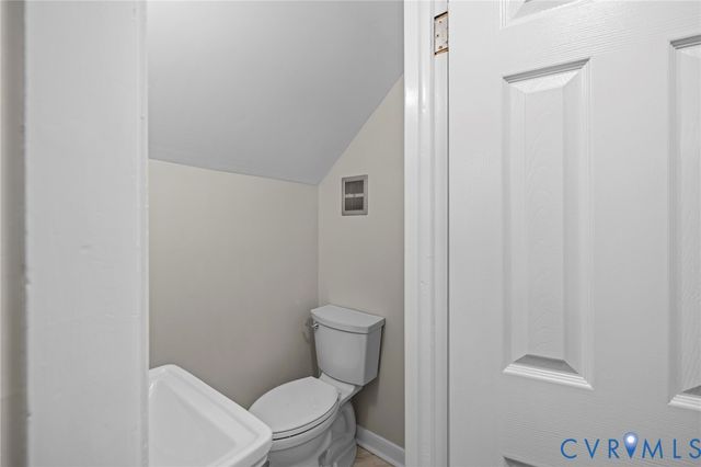 1215 Santa Anna Rd, Henrico, VA 23229