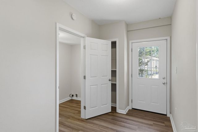 8140 House St, Pensacola, FL 32534