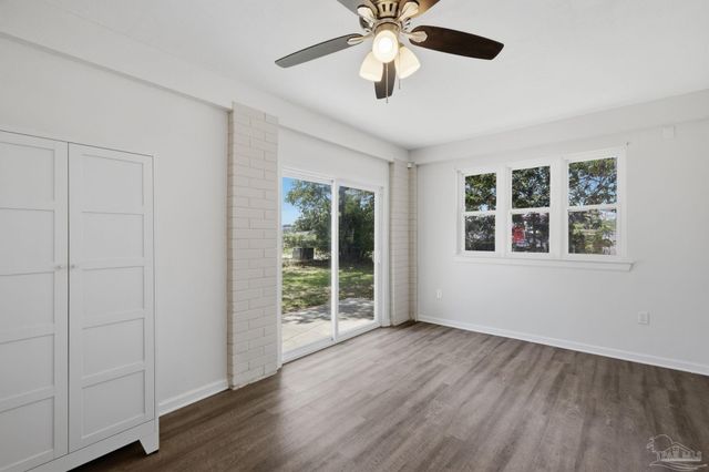 8140 House St, Pensacola, FL 32534
