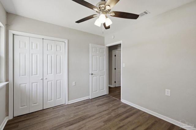 8140 House St, Pensacola, FL 32534