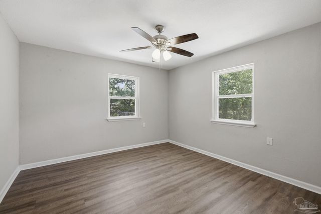 8140 House St, Pensacola, FL 32534