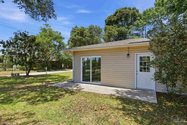 8140 House St, Pensacola, FL 32534