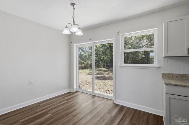 8140 House St, Pensacola, FL 32534