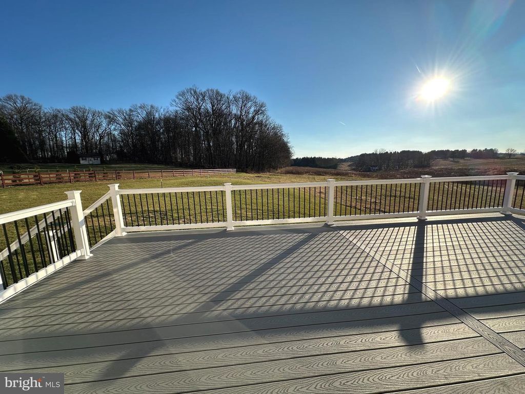 Image 11 of property listing at 1605 OAKLAND RD, Freeland, MD 21053