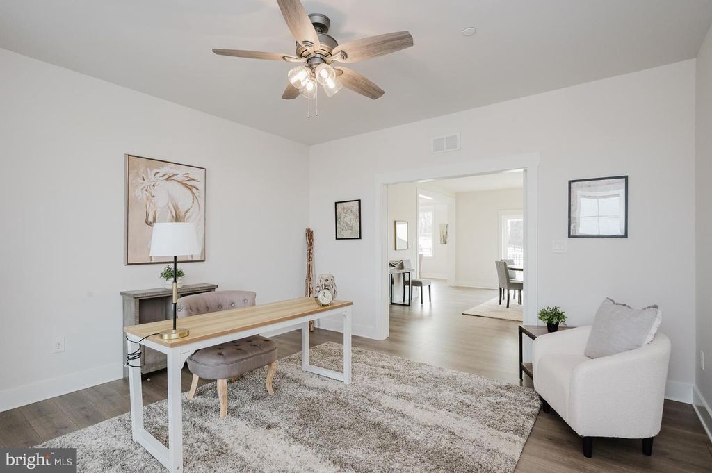 Image 19 of property listing at 1605 OAKLAND RD, Freeland, MD 21053