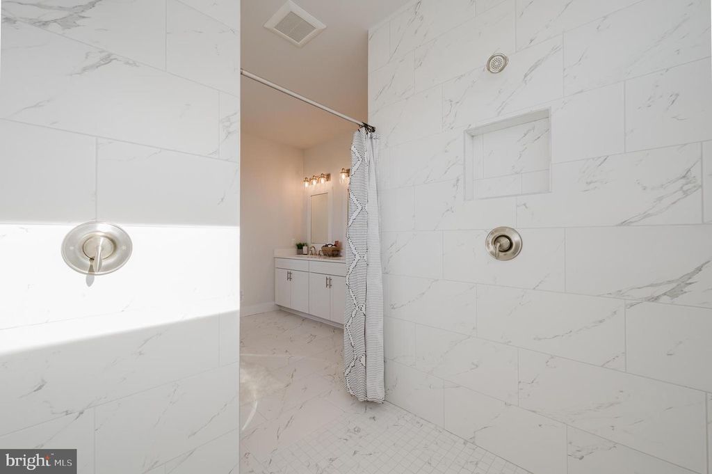 Image 44 of property listing at 1605 OAKLAND RD, Freeland, MD 21053