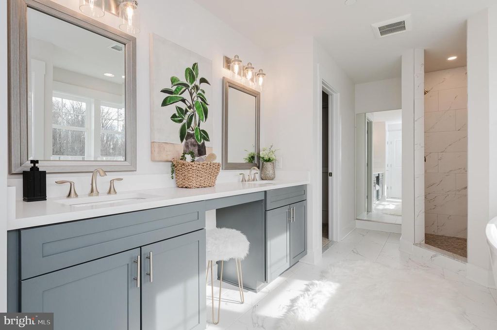 Image 51 of property listing at 1605 OAKLAND RD, Freeland, MD 21053