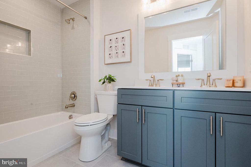 Image 65 of property listing at 1605 OAKLAND RD, Freeland, MD 21053