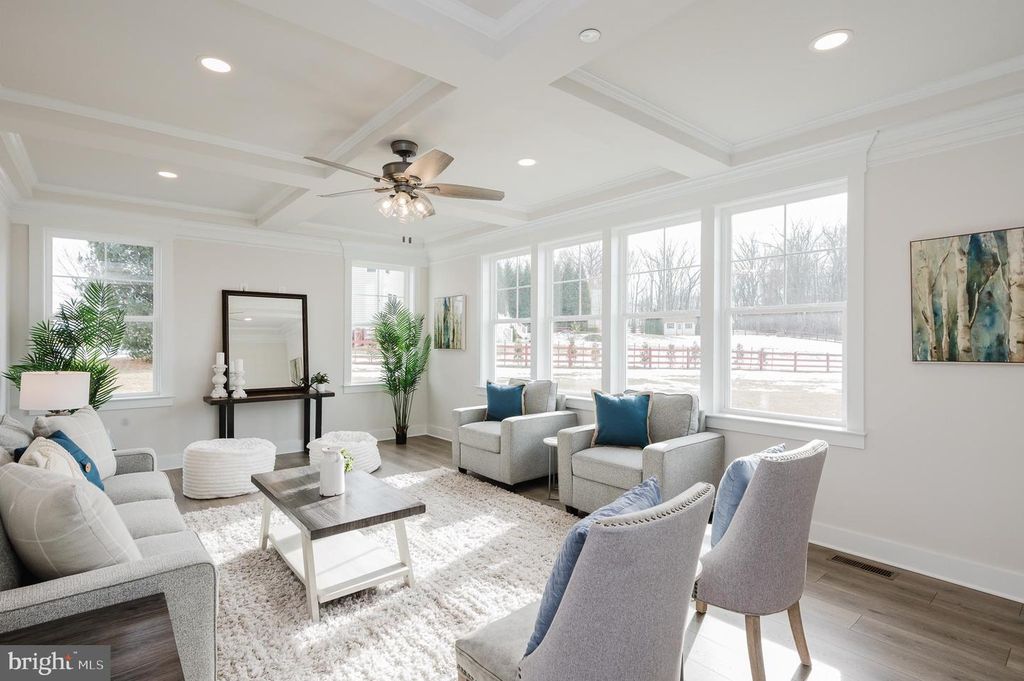 Image 9 of property listing at 1605 OAKLAND RD, Freeland, MD 21053