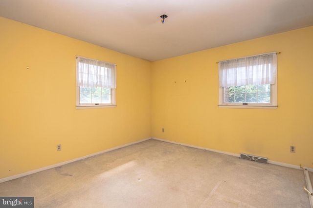 140 HOCH AVE, Topton, PA 19562