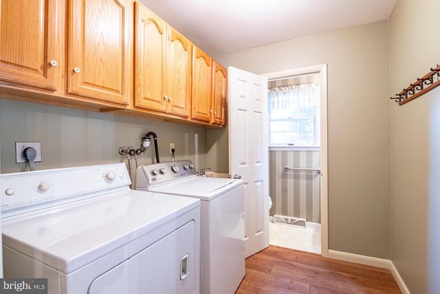 140 HOCH AVE, Topton, PA 19562