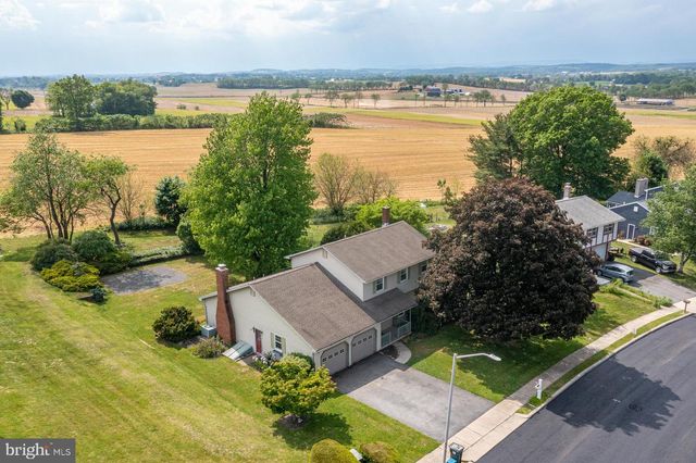 140 HOCH AVE, Topton, PA 19562