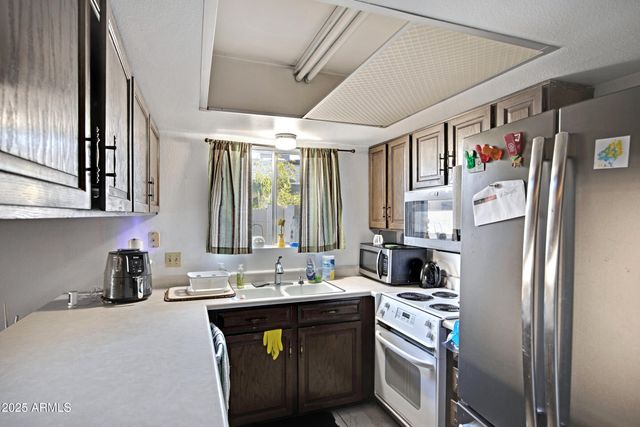 3673 S ROOSEVELT Street, Tempe, AZ 85282