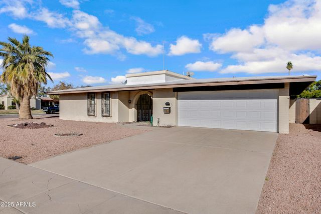 3673 S ROOSEVELT Street, Tempe, AZ 85282