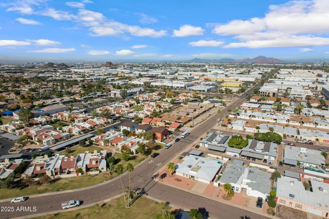 3673 S ROOSEVELT Street, Tempe, AZ 85282