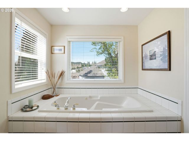 16251 Sw Becky Lange Ct, Tigard, OR 97223