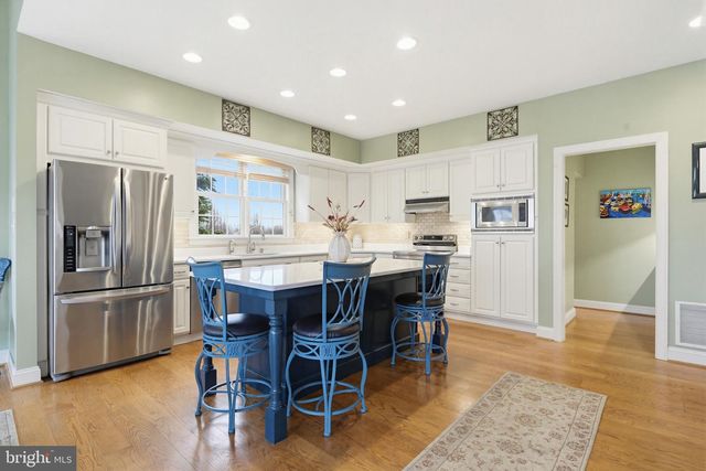 6571 JASANA CT, Sykesville, MD 21784