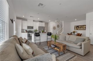 236 Callen Falls Avenue 1211, Henderson, NV 89011