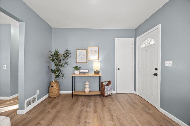 4523 Newton Avenue N, Minneapolis, MN 55412