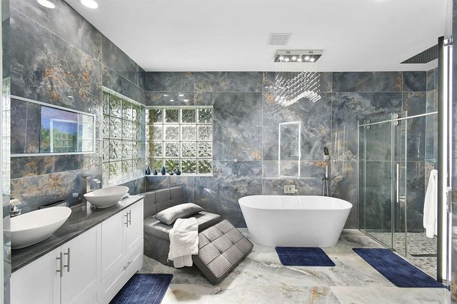 15700 Carrera Lane, Wellington, FL 33414