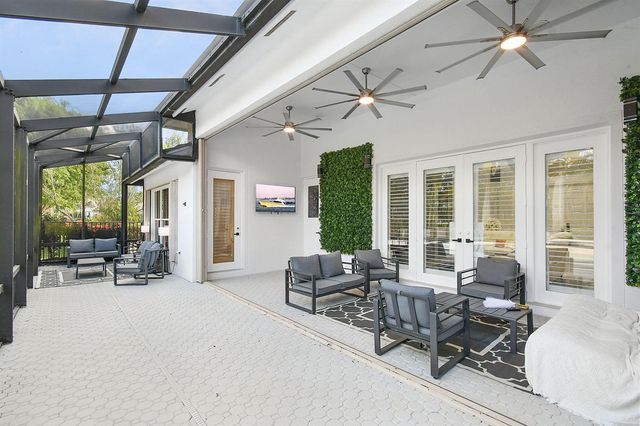 15700 Carrera Lane, Wellington, FL 33414