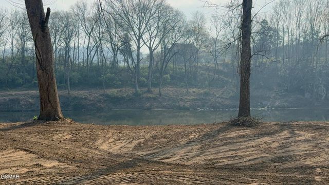 1485 River Chase Way, Newport, TN 37821